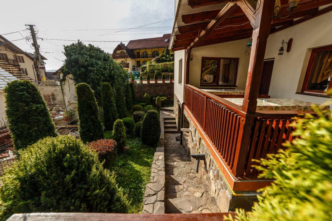Bed and Breakfast Pensiunea Eva à Sovata Extérieur photo